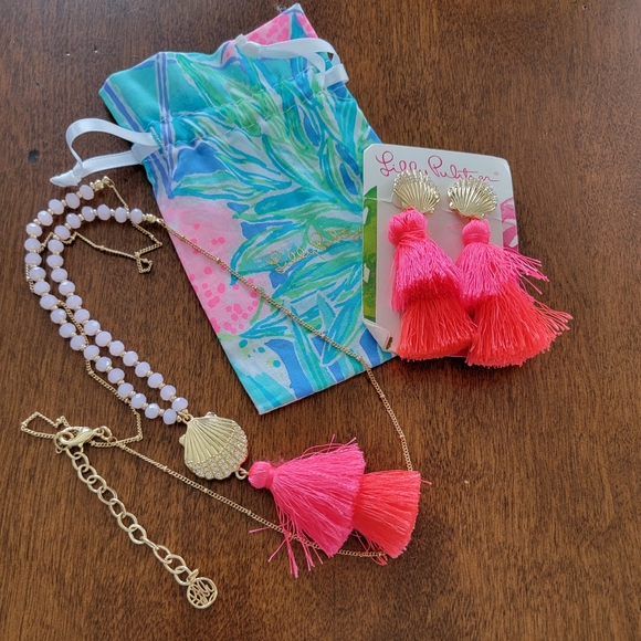 Lilly Pulitzer Shell Yeah Necklace & Earring Set
